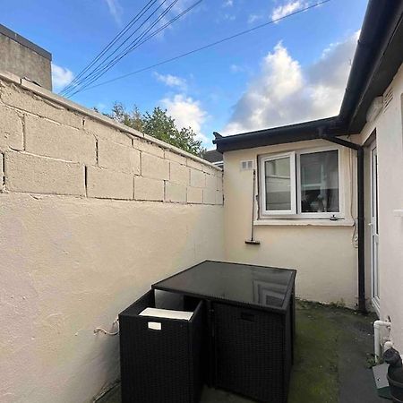 Private Cosy Studio - A1 Location Apartment Дъблин Екстериор снимка