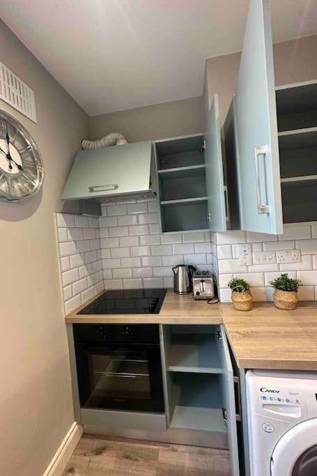 Private Cosy Studio - A1 Location Apartment Дъблин Екстериор снимка