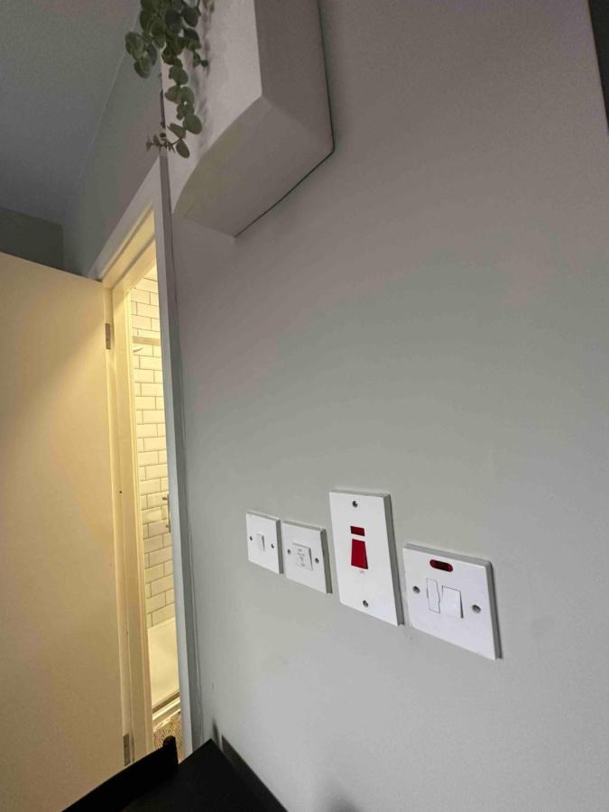 Private Cosy Studio - A1 Location Apartment Дъблин Екстериор снимка